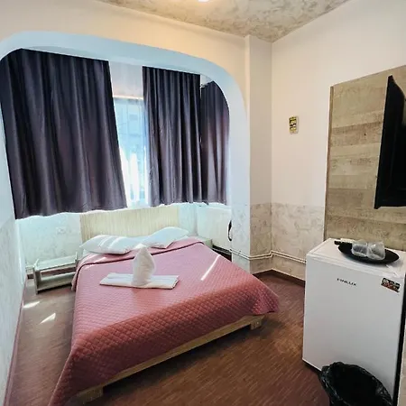 Hotel Ama *